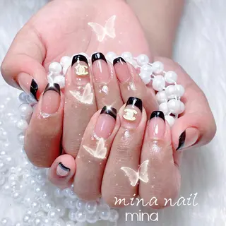 ネイル 🎀まゆ 🪽🐾のネイルデザイン