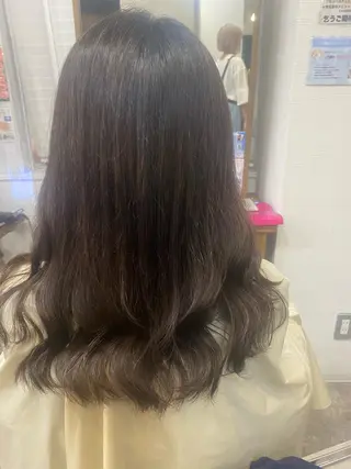 セミロング カラー くせ毛多毛特化 高橋　淳のヘアスタイル