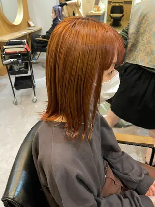 ミディアム カラー UMEDA FIGAROのヘアスタイル