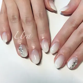 ネイル UrakoNail 《nail》のネイルデザイン