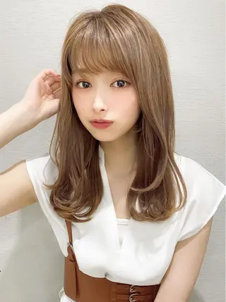 セミロング 艶感透明感カラー 🫧たけ🫧のヘアスタイル