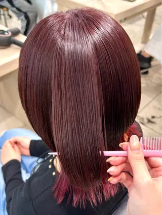 ショート カラー 【🎀推しカラー × 艶髪】小池 雪奈のヘアスタイル