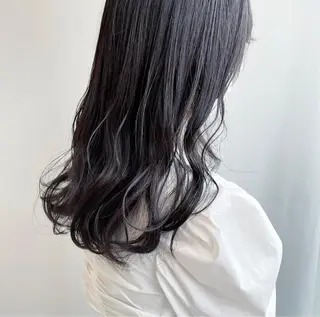 ロング カラー 山口 莉奈のヘアスタイル