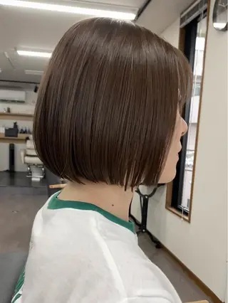 ショート カラー こもり なおやのヘアスタイル