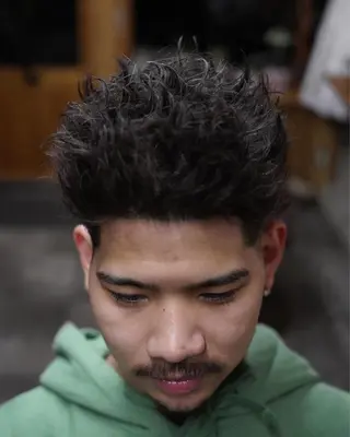 パーマ メンズ 関 晃哉のヘアスタイル