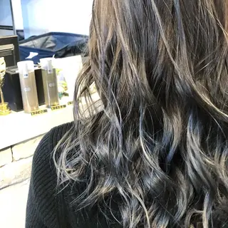 セミロング 吉田 典弘のヘアスタイル