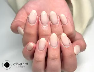 ネイル ネイルルーム チャームのネイルデザイン