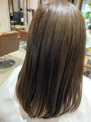 セミロング ☆髪質改善☆ 伊藤 祐美のヘアスタイル