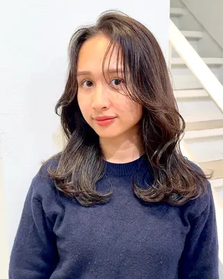 セミロング VIEW TOKYO ♥yuriのヘアスタイル