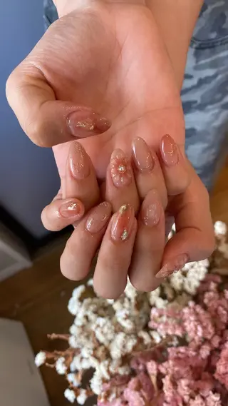 ネイル crystal ⭐︎ colorのネイルデザイン