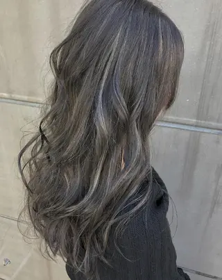 セミロング カラー 北間 寛哉のヘアスタイル