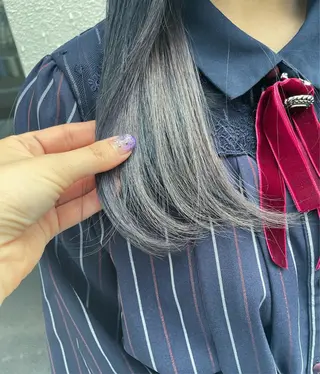 ロング ナチュラルカラー 児玉優香のヘアスタイル