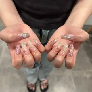 ネイル 橋本 朱里のネイルデザイン