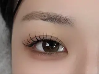 マツエク・マツパ UWA+ kotoriのマツエク・マツパデザイン