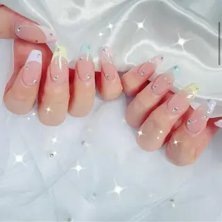 ネイル misaki 🩰‎🤍🎀のネイルデザイン
