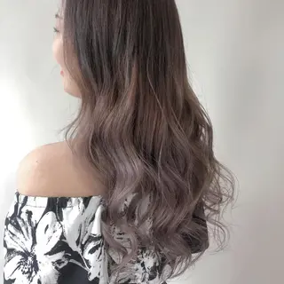 ロング カラー Rina のヘアスタイル