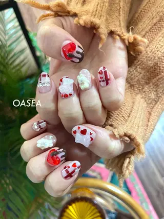 ネイル 🌞💜 KAORI 🌴のネイルデザイン