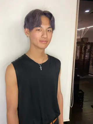 メンズ peg.hair所属・ブリーチカラー🫧 森　凪沙のヘアスタイル