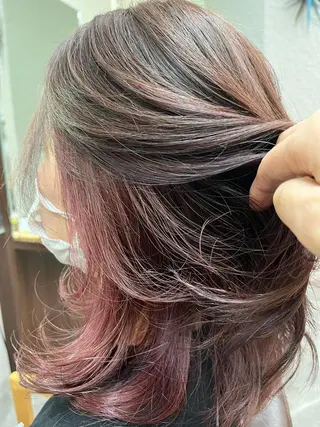 ミディアム カラー 長内 大明のヘアスタイル