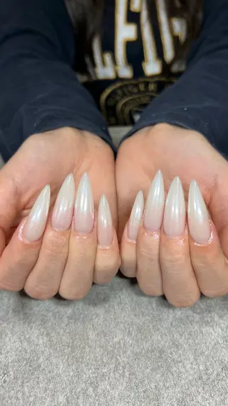 ネイル 𝐧𝐚𝐢𝐥 𝐌𝐢𝐖𝐢𝐢のネイルデザイン