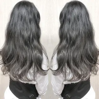 セミロング カラー BOX mico.のヘアスタイル