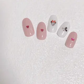 ネイル Rio 𓍼のネイルデザイン