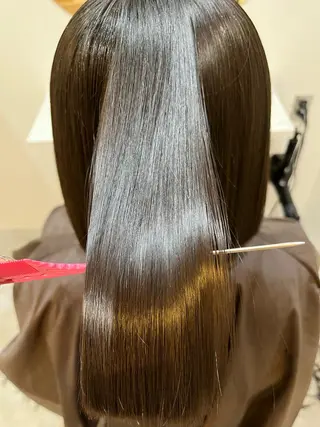 ロング 【髪質改善 艶髪】 布川 莉穂のヘアスタイル