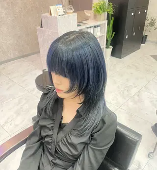 ミディアム 🦋ハイトーン🦋 石山 希理🦋のヘアスタイル