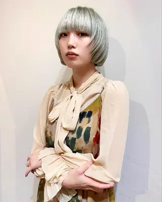 ショート カラー ハイトーン/デザイン hirokiのヘアスタイル