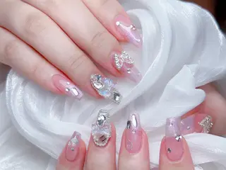 ネイル M🌷nail 長さだし専門店のネイルデザイン