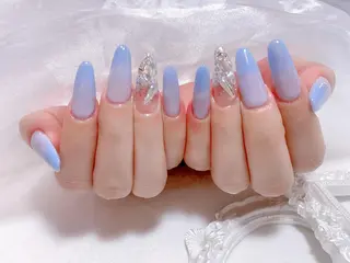 ネイル VIVIAN リサのネイルデザイン