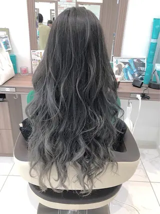 ロング カラー 田中 慎也のヘアスタイル