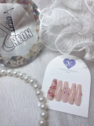 ネイル Yudia tamakiのネイルデザイン