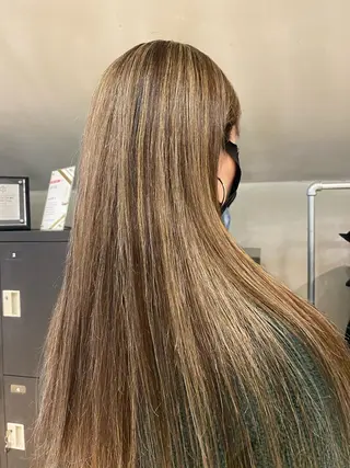 カラー アカリ /パーマスタイルのヘアスタイル