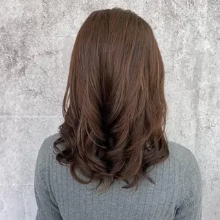 セミロング 福岡口コミNo1🎀 コテ巻き風パーマ専門のヘアスタイル