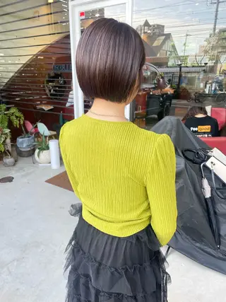 ショート カラー 日高 香織のヘアスタイル