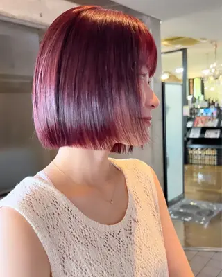 ショート カラー 只野 真衣のヘアスタイル