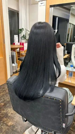 ロング カラー 美空🐇 レイヤー / 透明感カラー🩰のヘアスタイル