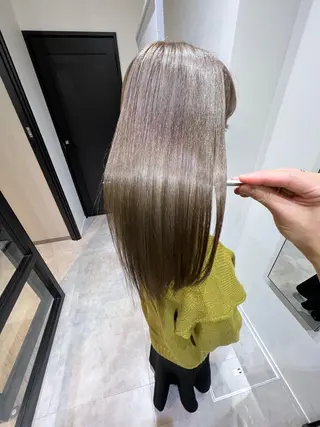 ミディアム カラー 縮毛矯正×髪質改善 店長　DAITOのヘアスタイル