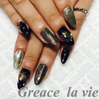 ロング カラー パーマ ヘアアレンジ キッズ ネイル マツエク・マツパ Greace la vie所属・Greace  la vieのネイルデザイン