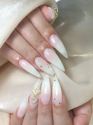 ネイル LR.ONE ヨウのネイルデザイン