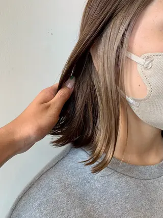 ミディアム 石田 佳恋のヘアスタイル