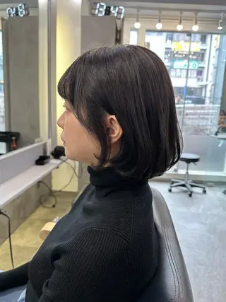 ショート カラー 髪質改善🩵縮毛矯正 代々木/木下のヘアスタイル