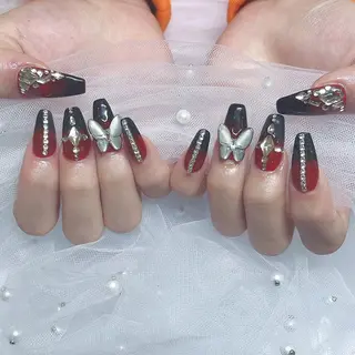 ネイル misaki 🩰‎🤍🎀のネイルデザイン