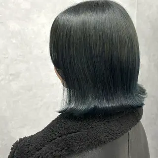 ショート カラー NUMBER_ ユイナのヘアスタイル