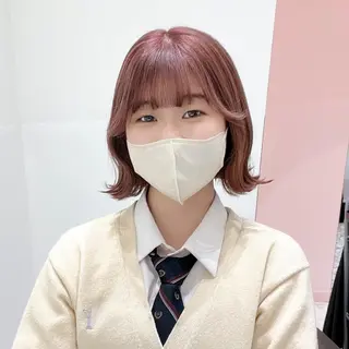 ショート カラー 🩵ブリーチカラー 🐈MIORI🩵のヘアスタイル