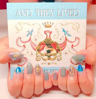 ネイル CROWN プライベートサロンのネイルデザイン