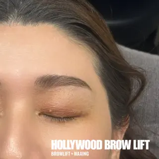 メンズ アイブロウ HBL眉毛&フェイス WAX専門ハルヒラリの眉毛・アイブロウイメージ