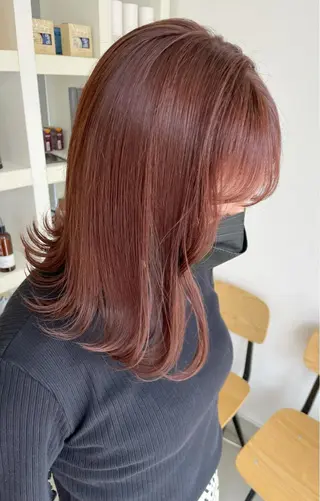 ミディアム カラー mir MIYUのヘアスタイル