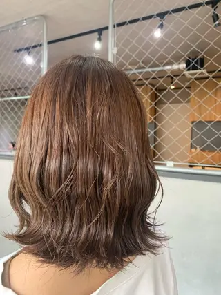 ミディアム lena🎀 透明感カラー/韓国風のヘアスタイル